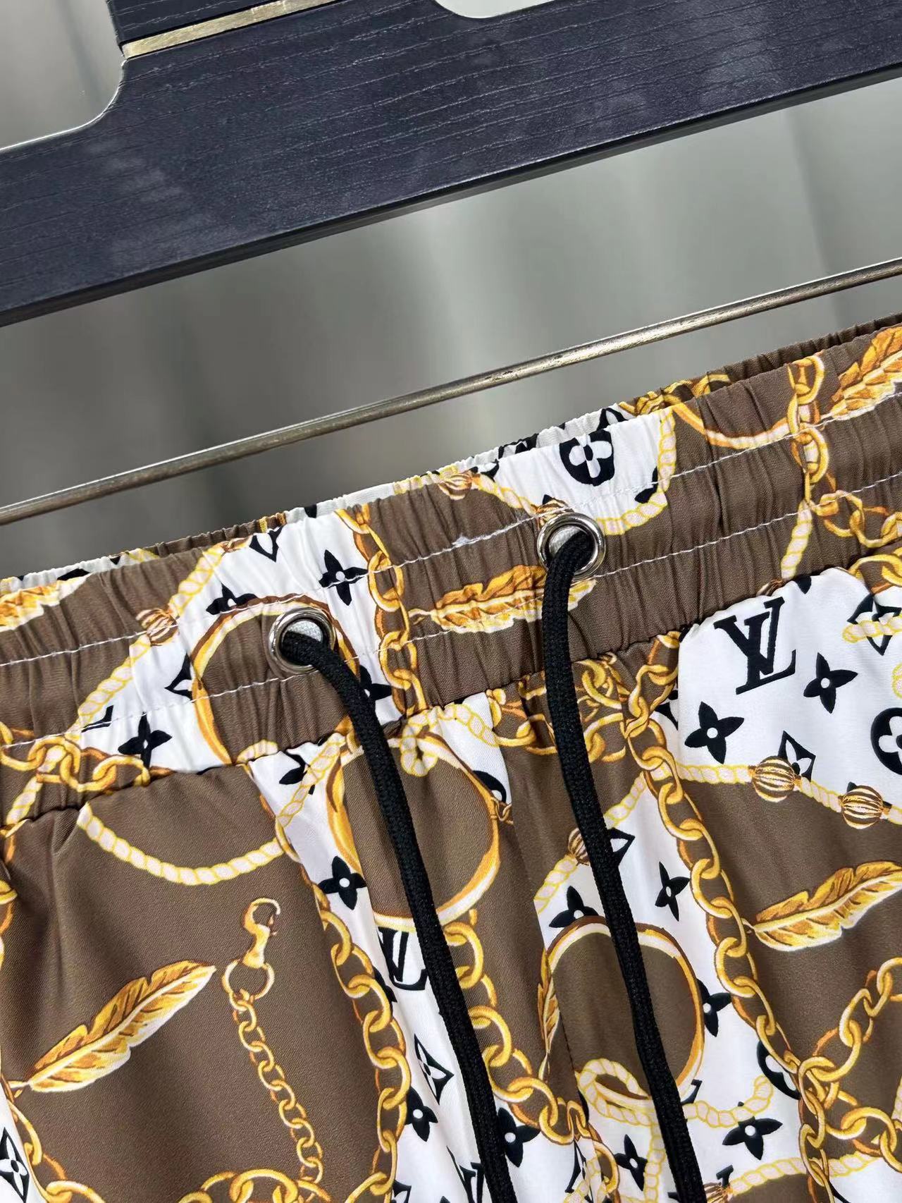 Louis Vuitton Short Pants